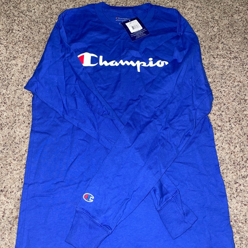 Champion long sleeve shirt
